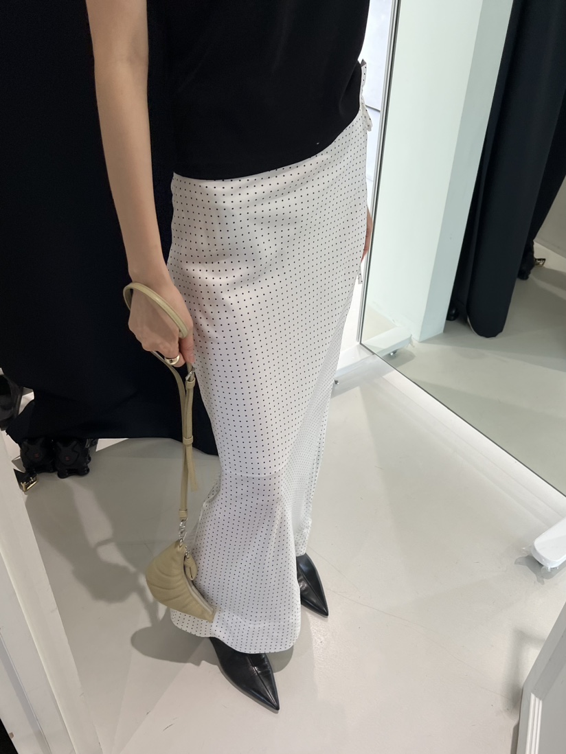 ME MO直郵韓國代購女裝新品真品時尚人氣休閑熱賣24秋冬長裙ME MO長裙